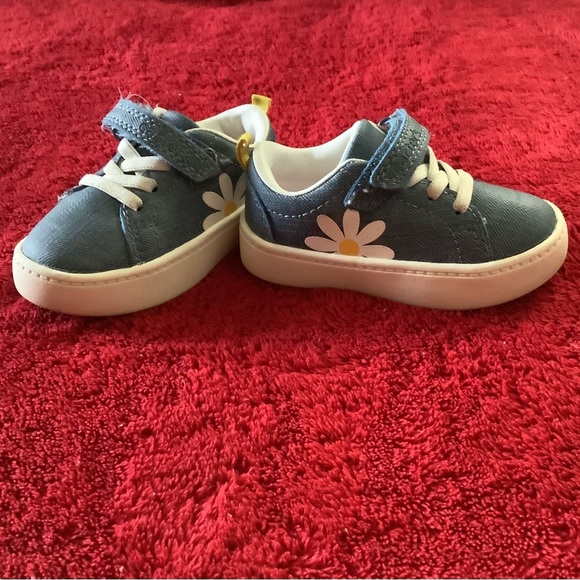 Carter’s toddler girl denim sneakers - Picture 1 of 6